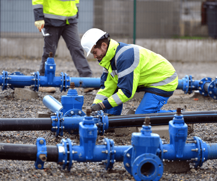 canalisateur chantier — La Construction